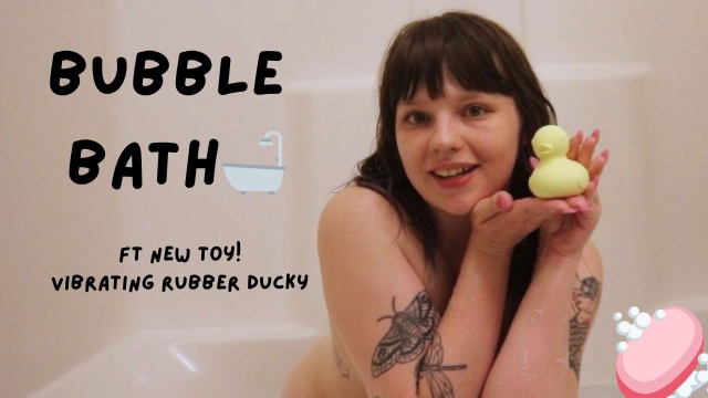 Bubble Bath with Vibrating Rubber Duck video from DitsyDaisy