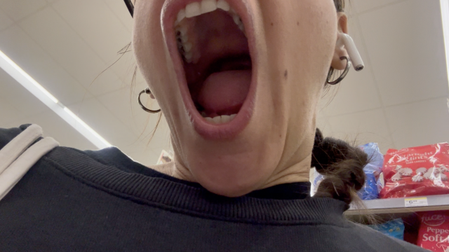 Yawning in Public video from Easy Andy