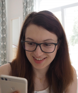 easyemma at APClips.com