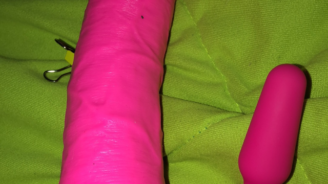 The Pink Puker-up video from Elena French