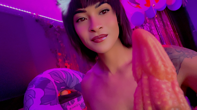 SEX DOLL NEXTDOOR TIL I CUM video from Elianna Kasdeya