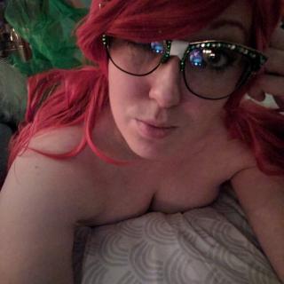 Poison Ivy photo gallery by Ellamourne