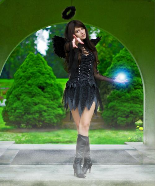 Ellie Idol contest photo