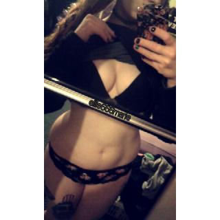 Ellie Marie photo