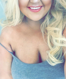 EvaBangz at APClips.com