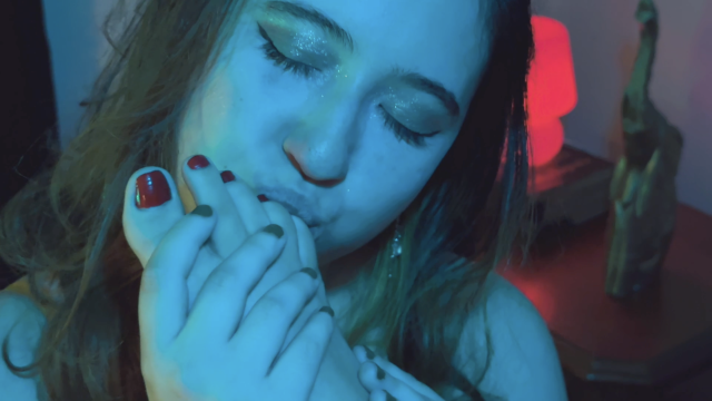 Bratty Girls Love High Heels And Feet video from Evol Feet