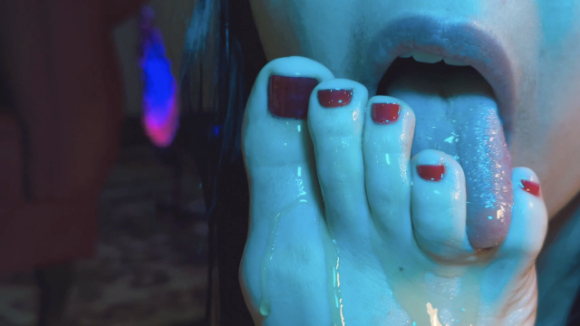 Feet With Honey Taste video from Evol Feet