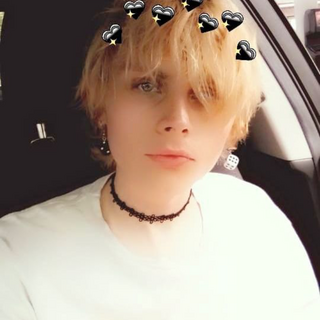 FemboyButtSlutt2000 photo