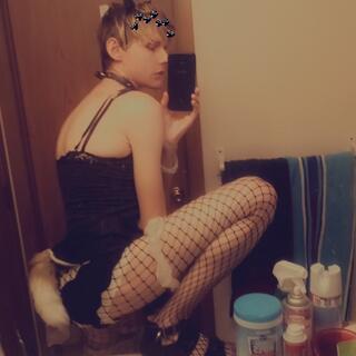 FemboyButtSlutt2000 photo
