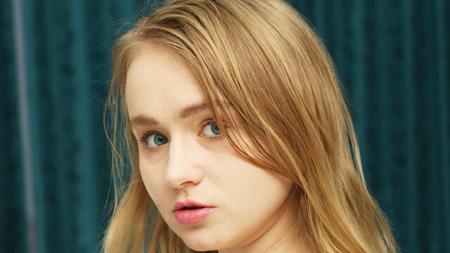 curvy teen with beautiful blue eyes first video video