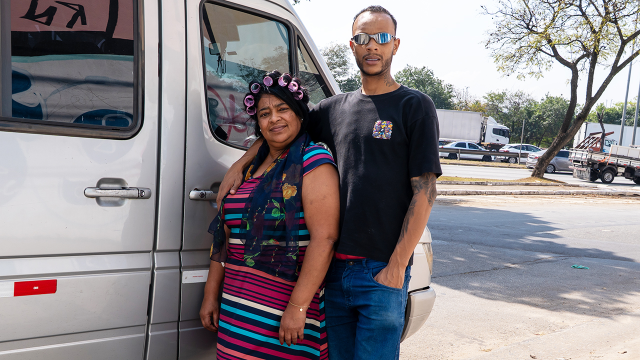 extreme fat mature anal fucked while driving video from FetishIslands