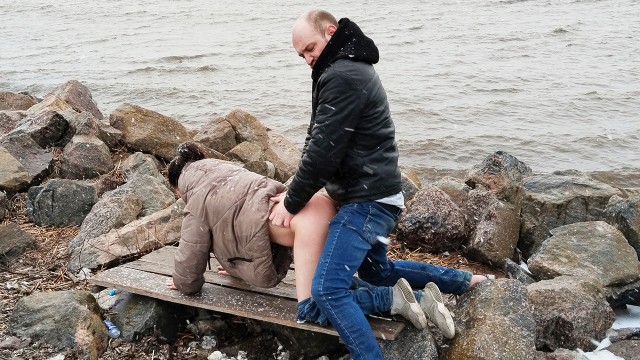 public outdoor ass fuck in a snowstorm video from FetishIslands