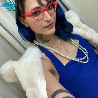 Flowergoth Roze photo