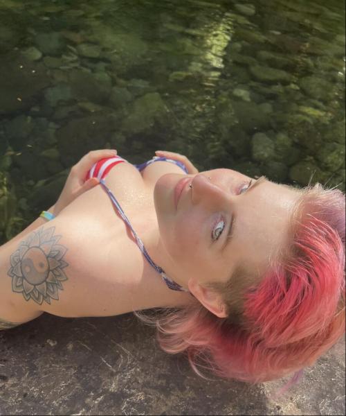 Phoenix Bates contest photo