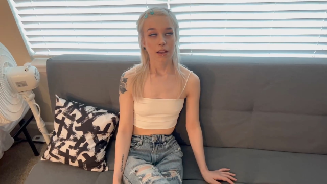 Ditria Snapped Into Submission video from GG Fetish Media