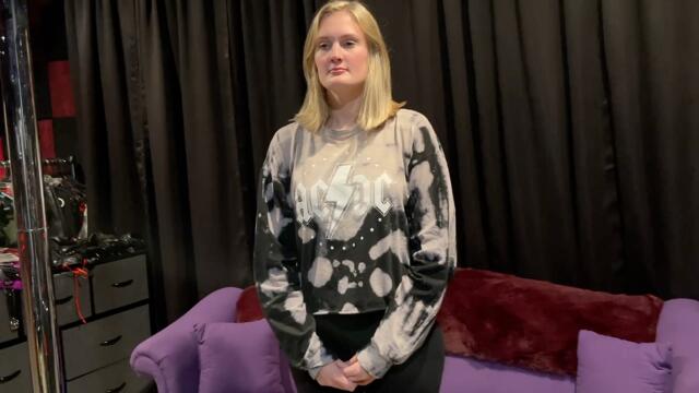 Elizabeth's Relaxing Temple Massage video from GG Fetish Media