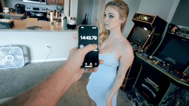 Lily's Time Stop Photoshoot video from GG Fetish Media