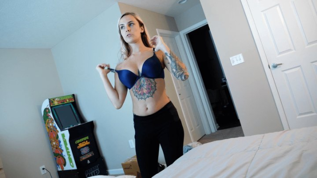 Long Day at Work - Alisha video from GG Fetish Media