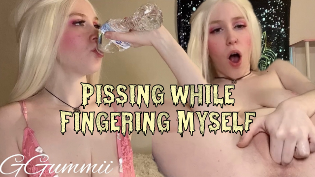 Pissing While Fingering Myself 2 video from Gigi Sweets