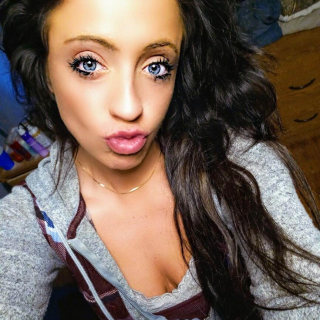 Veronica APClips.com profile