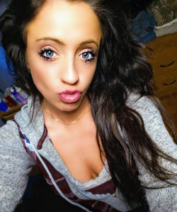 Veronica at APClips.com