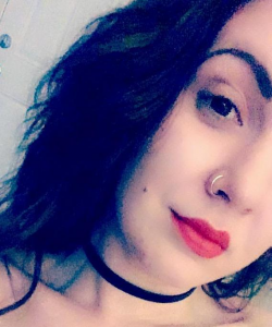 Harlow Jones at APClips.com