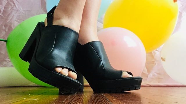 Pastel Pop video from The Goddess Hermes