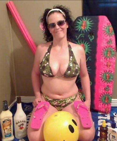 Hotwife Hannah contest photo