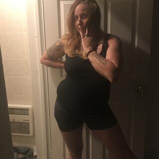 HotwifeLyn photo
