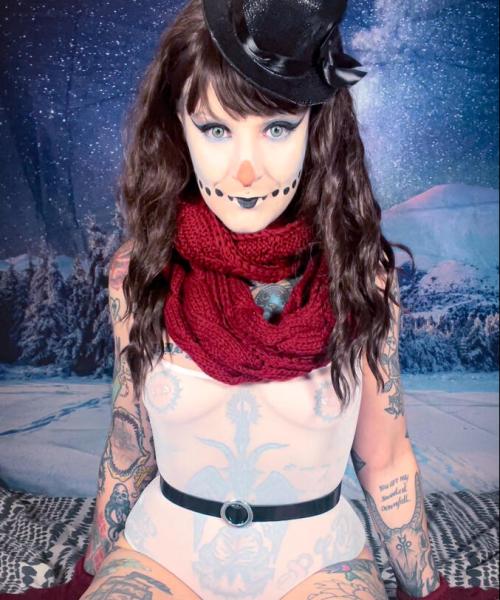 InfinityWhore contest photo