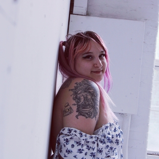 Natural Light & Unnatural Titties photo gallery by ItsMagicalMae