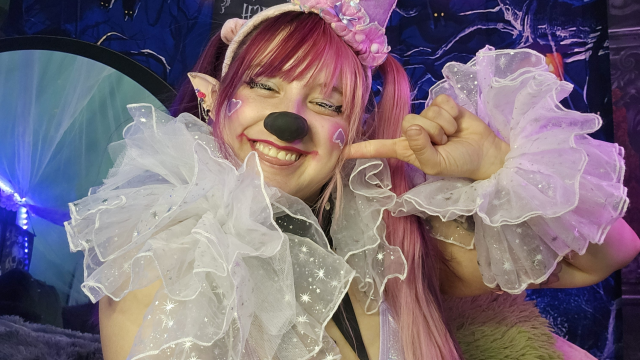 Magical Clussy Mae teases and sucks your cock video from ItsMagicalMae