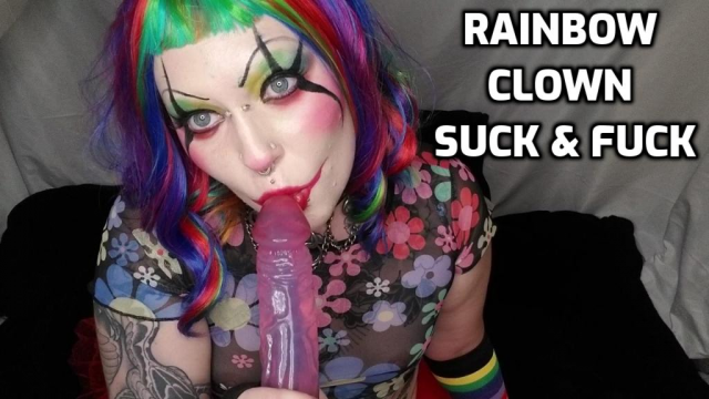 Clown Suck and Fuck video from Jaeda Nacht