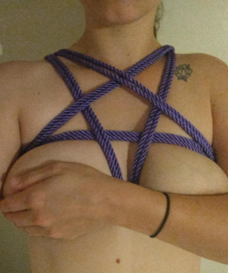 Jaime Ryder at APClips.com