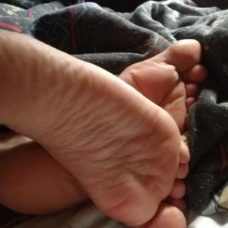 Basic foot bundle photo gallery by Jaime Ryder