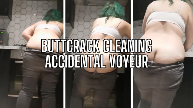 Mommy Buttcrack Voyeur Kitchen Clean video from Jayne Melons