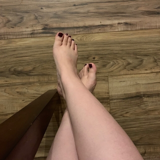 Asian Princess Feet photo gallery by Jen Q