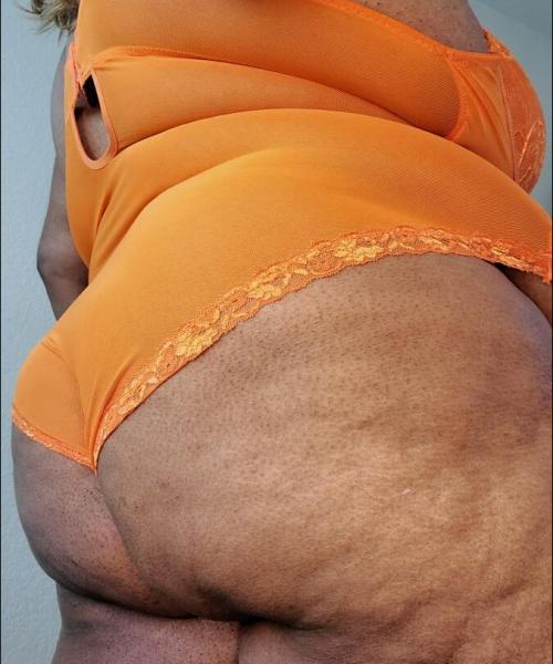 Josie Kiss contest photo