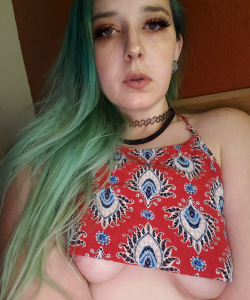 Kali Dank at APClips.com