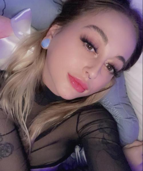 Kat Smug contest photo