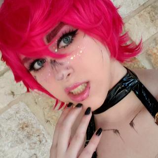 Trish Jojo's Bizarre Adventure photo gallery by Kit Kendal