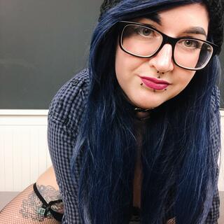 Kitty Magnetic photo