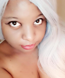 KweenDolci at APClips.com