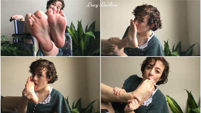 First Toe Suck and Foot Licking video from Lucy LaRue