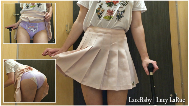 Pull-Ups in Public video from Lucy LaRue