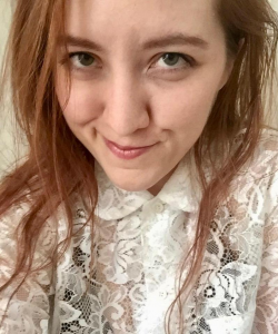 Lady Bea at APClips.com