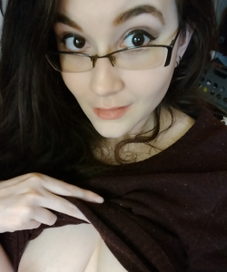 LadyDeathclaw at APClips.com