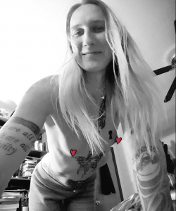 Laura Butterfly at APClips.com