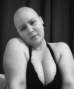 LeeLee Love at APClips.com