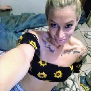 LickableLayla69 photo